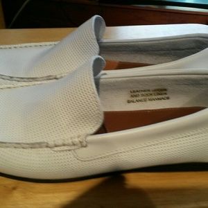 FLORSHEIM PURE WHITE SHOE